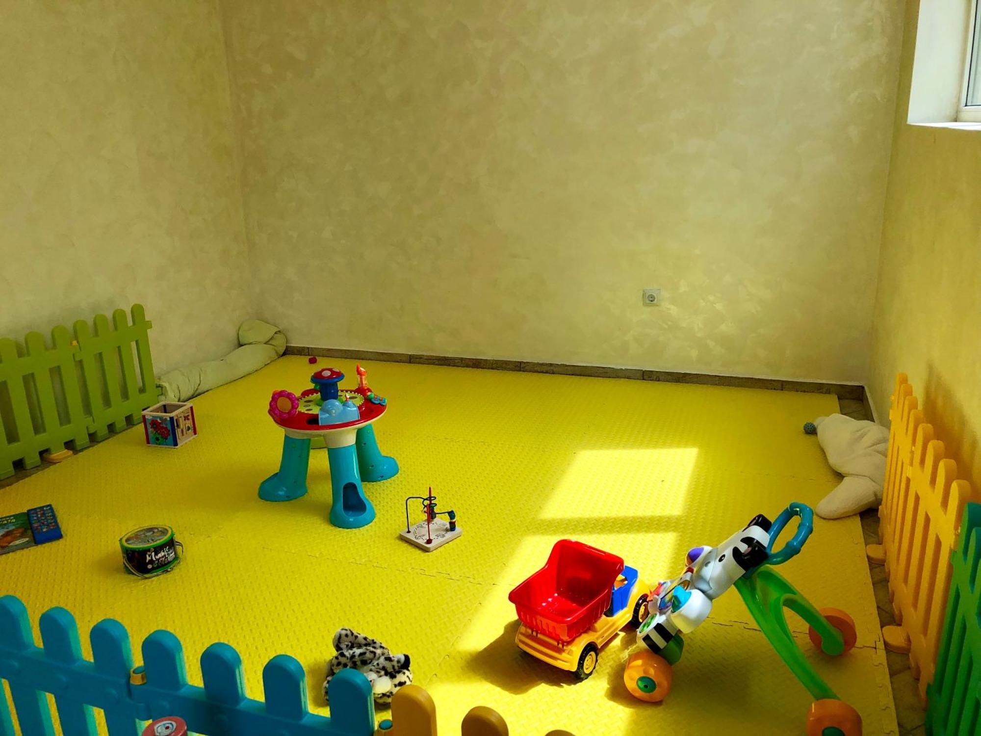 נסבר Zevs Residence מראה חיצוני תמונה