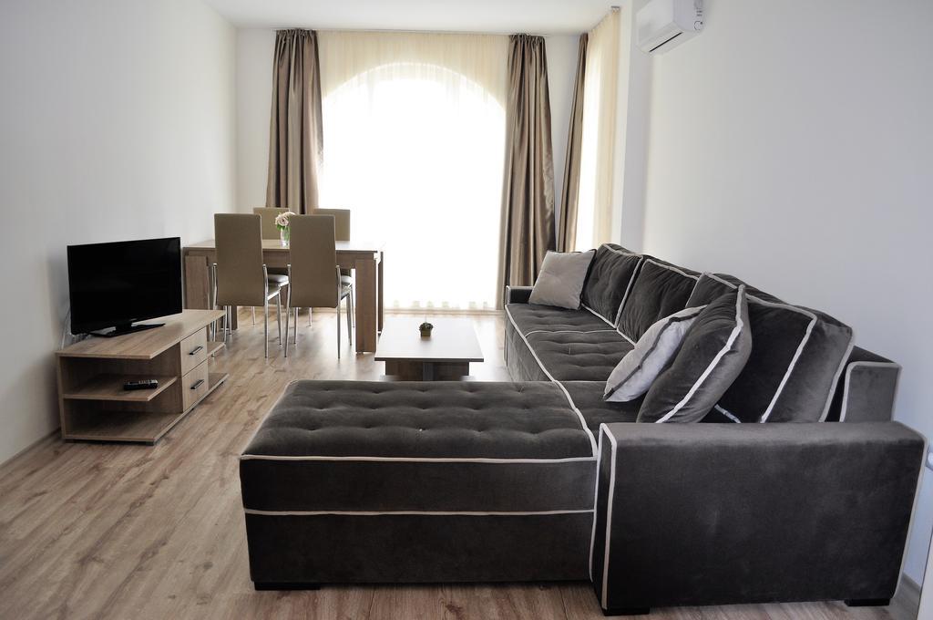 נסבר Zevs Residence מראה חיצוני תמונה