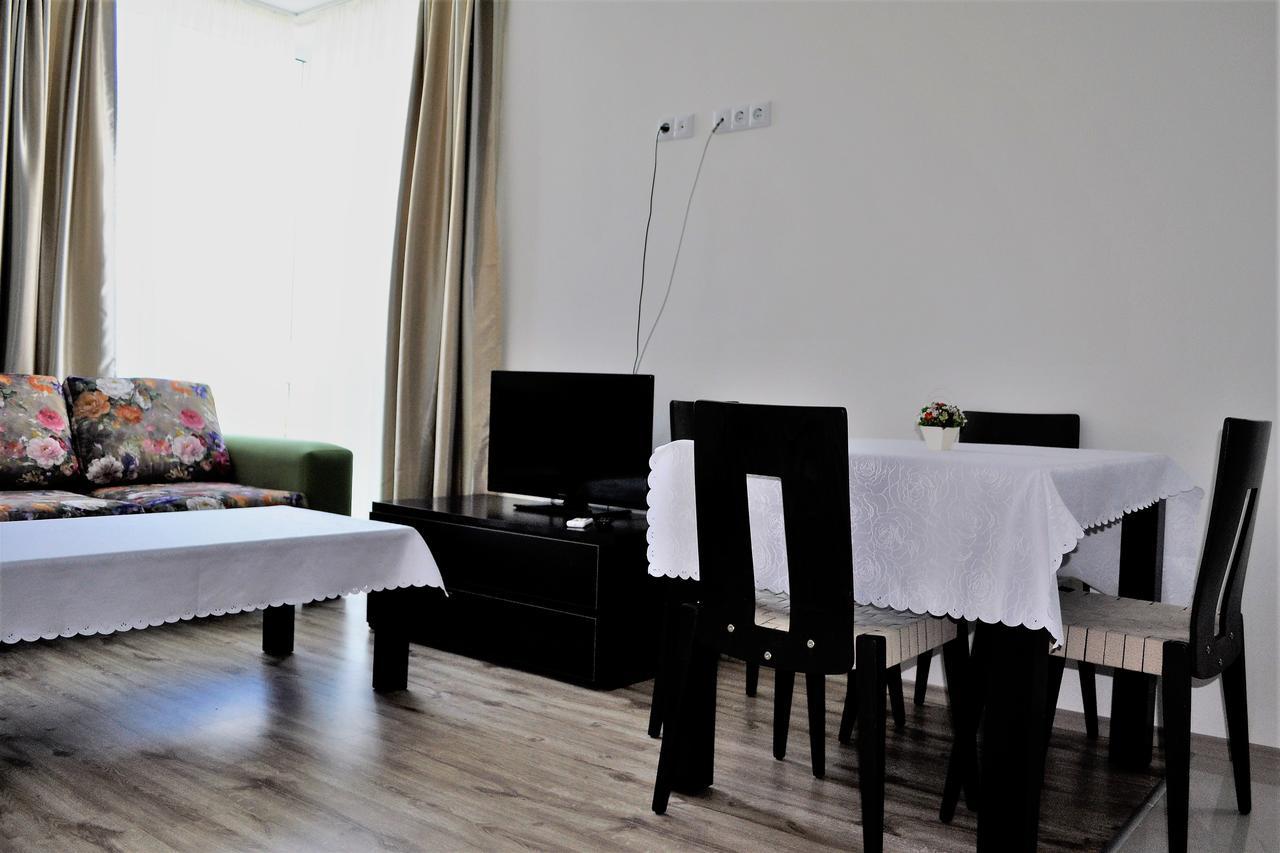 נסבר Zevs Residence מראה חיצוני תמונה