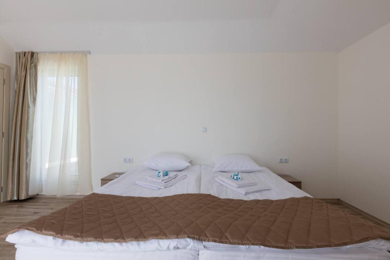 נסבר Zevs Residence מראה חיצוני תמונה