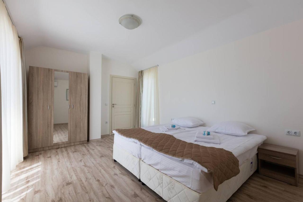 נסבר Zevs Residence מראה חיצוני תמונה