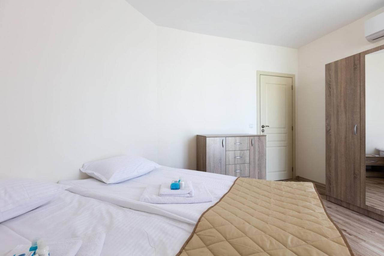 נסבר Zevs Residence מראה חיצוני תמונה